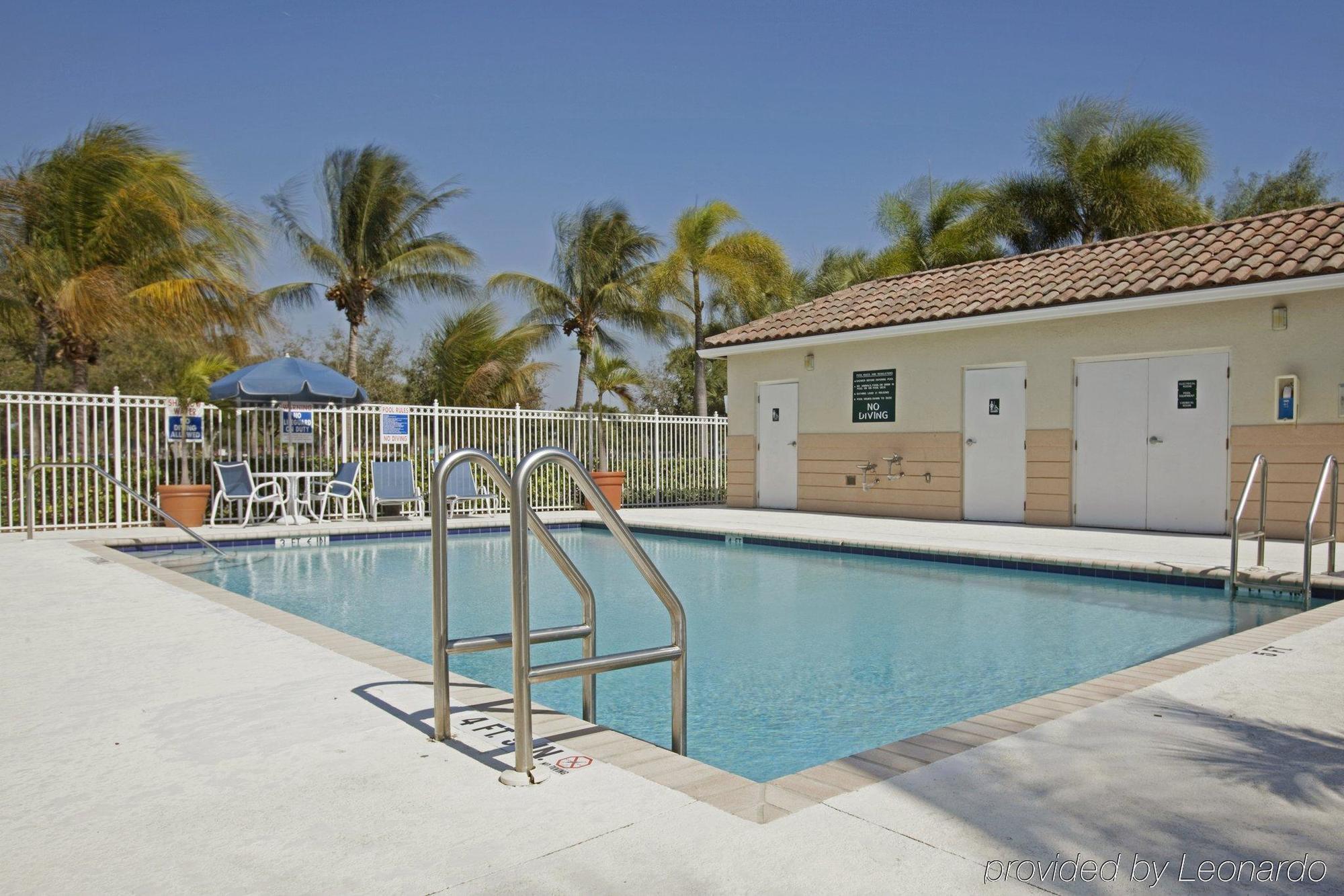 Extended America - Miami - Airport - Doral